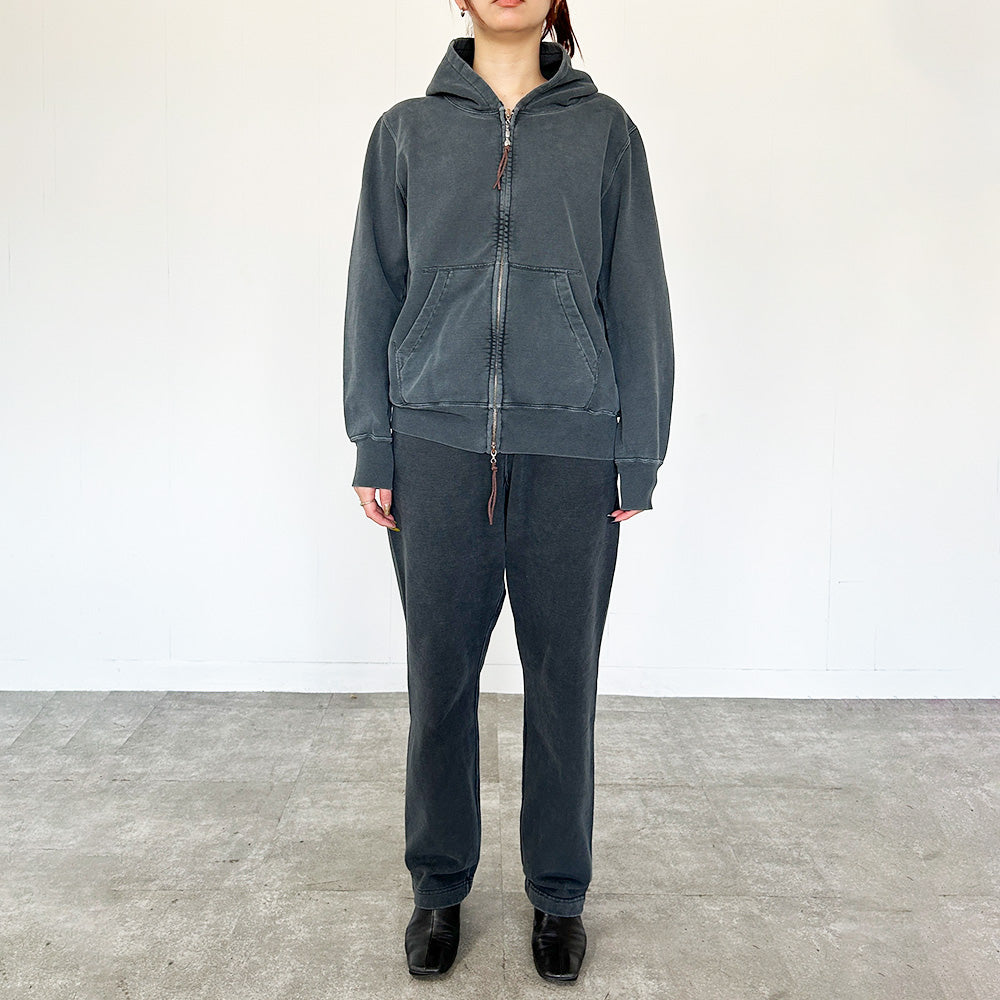 SP加工裏毛ZIPパーカー