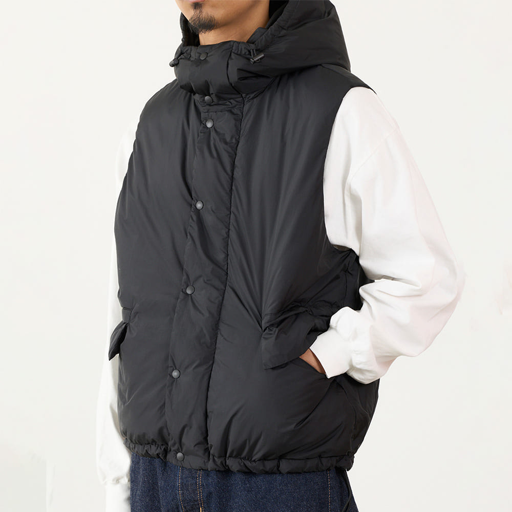 Ultra-lightweight nylon outdoor down vest and hoodie