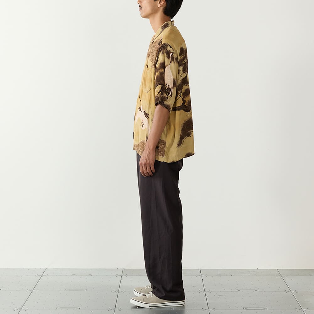 鶴柄アロハシャツ