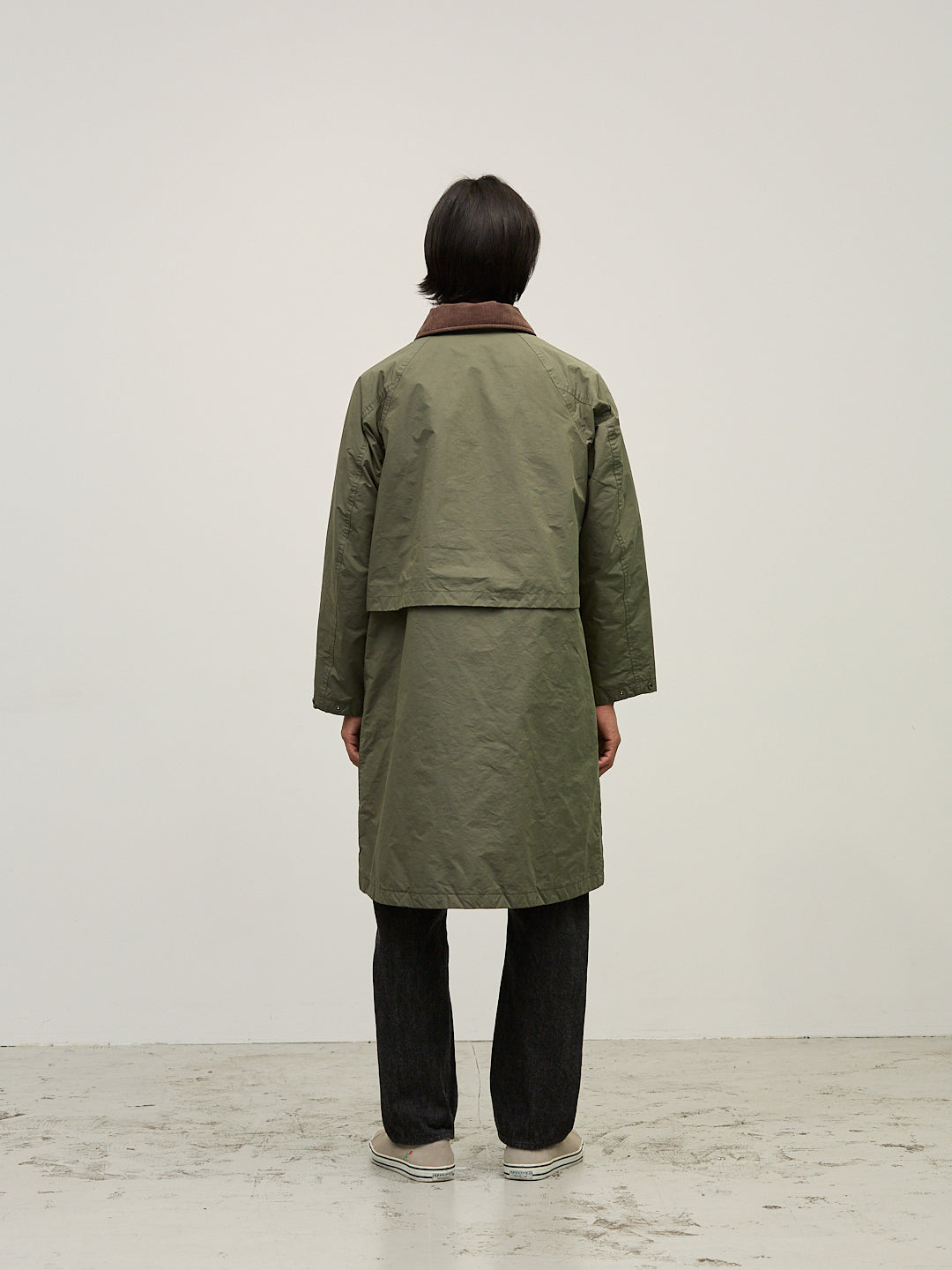 撥⽔コーディングポリエステルハン ティングダウンロングJKT