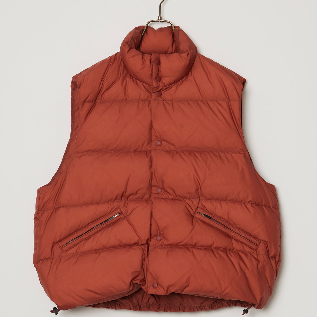 Ultra-lightweight nylon classic down vest