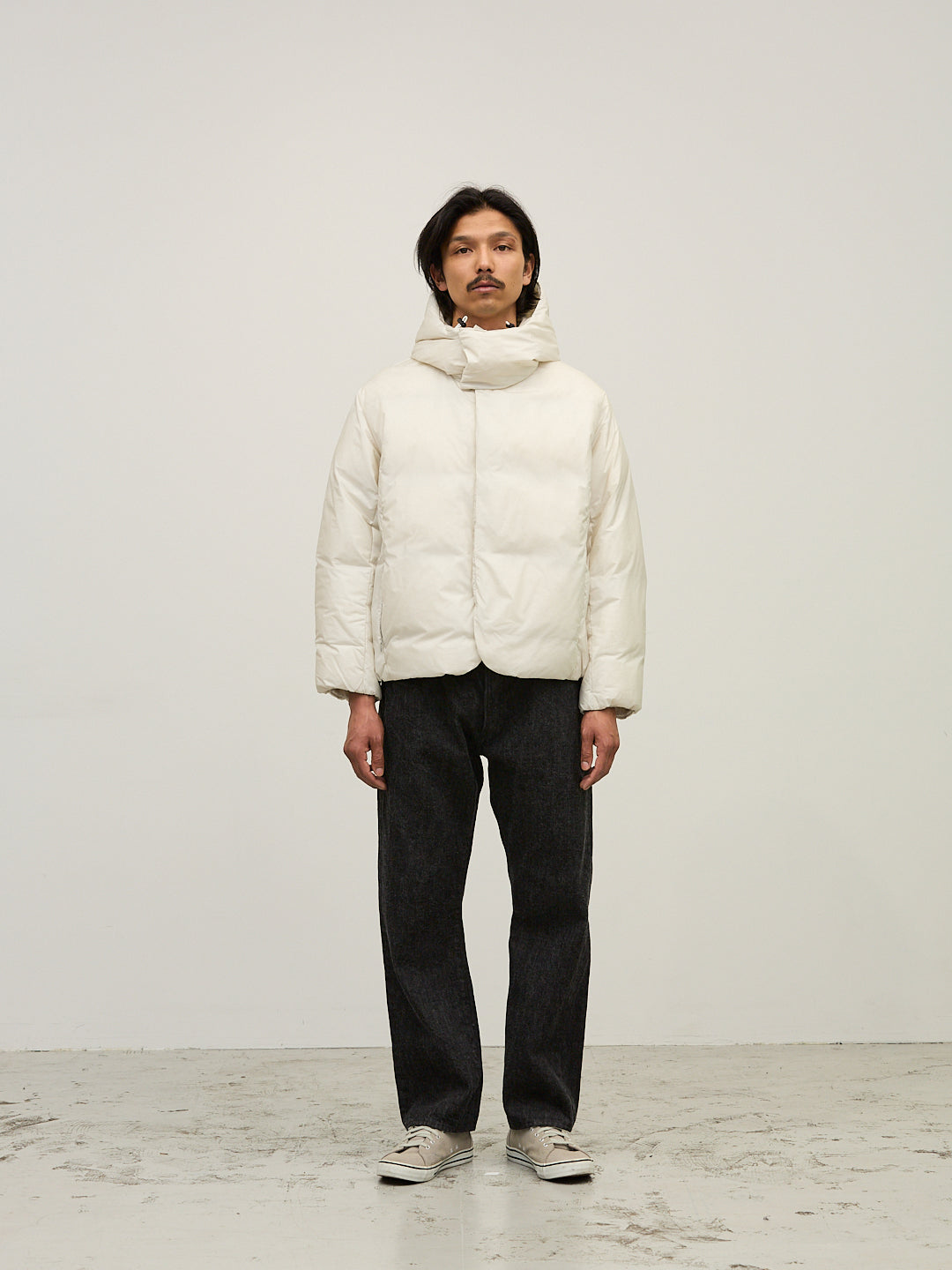 超軽量ナイロンNEWダウンパーカ