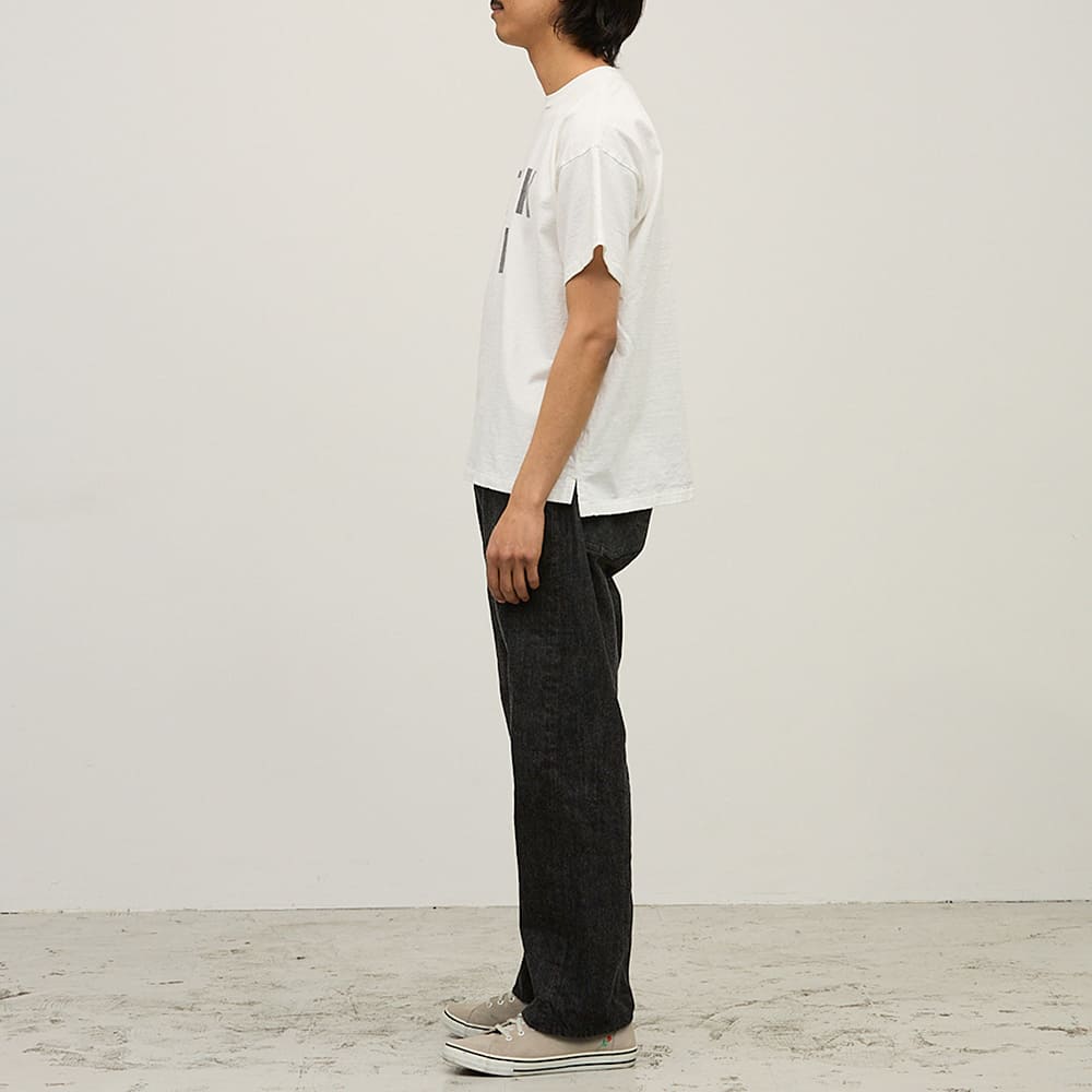 16/T-shirt T (I THINK)