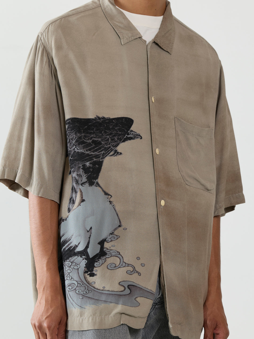 Rayon Falcon-Pattern Short-Sleeve Shirt