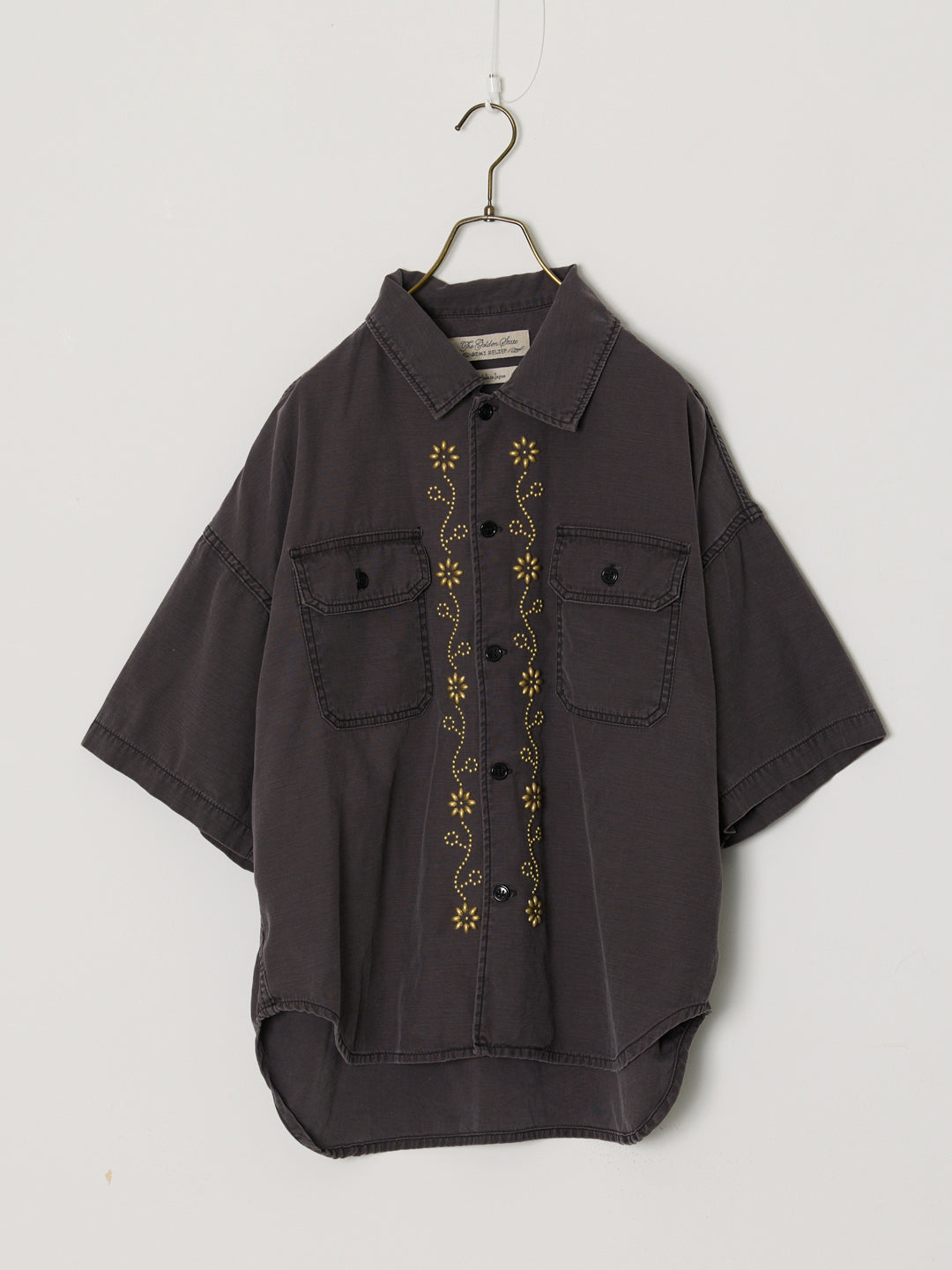 WIDE MILITARY S/S SHIRT (Front Studs)