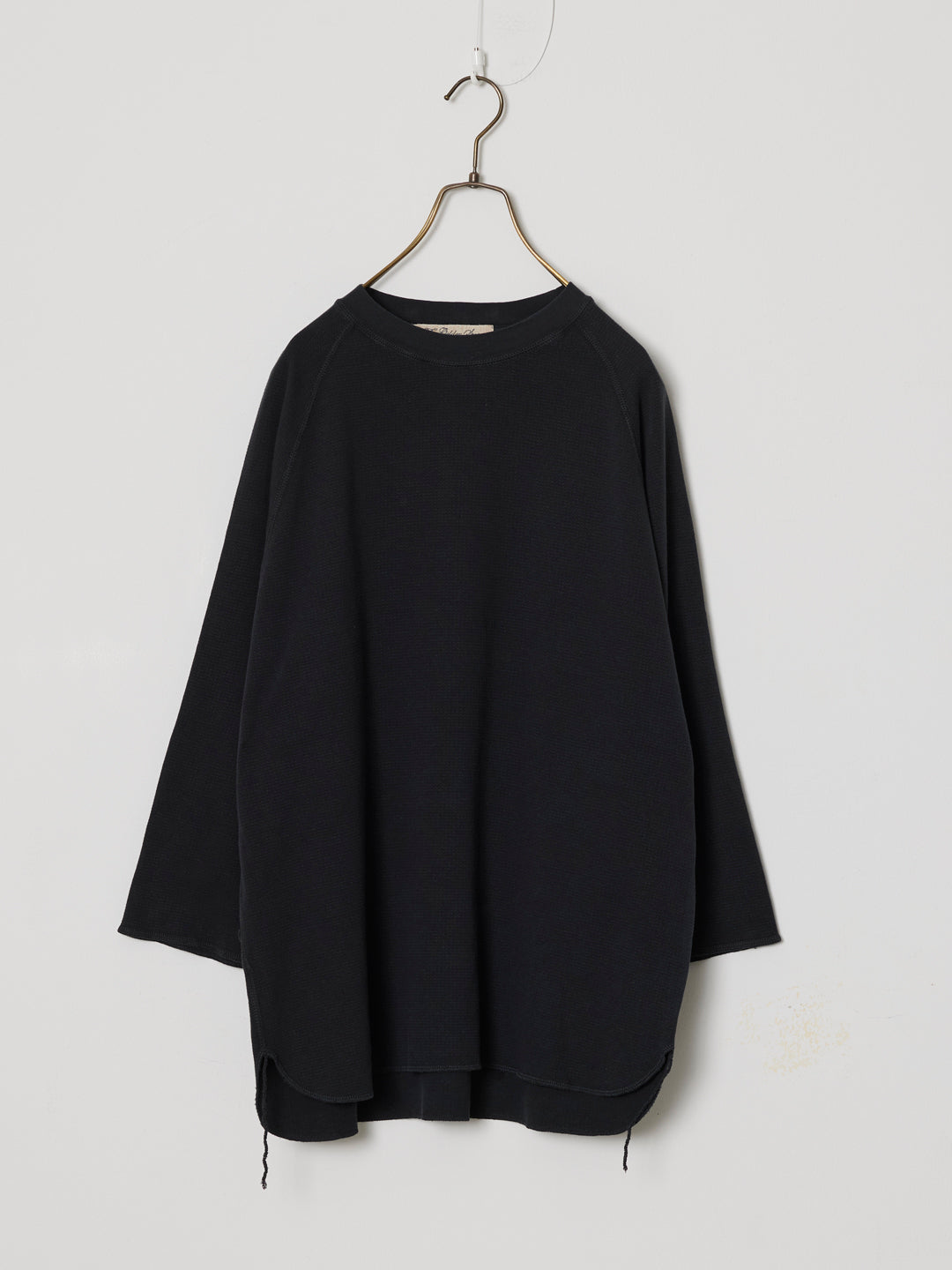 Double-tuck raglan 3/4-sleeve T-shirt