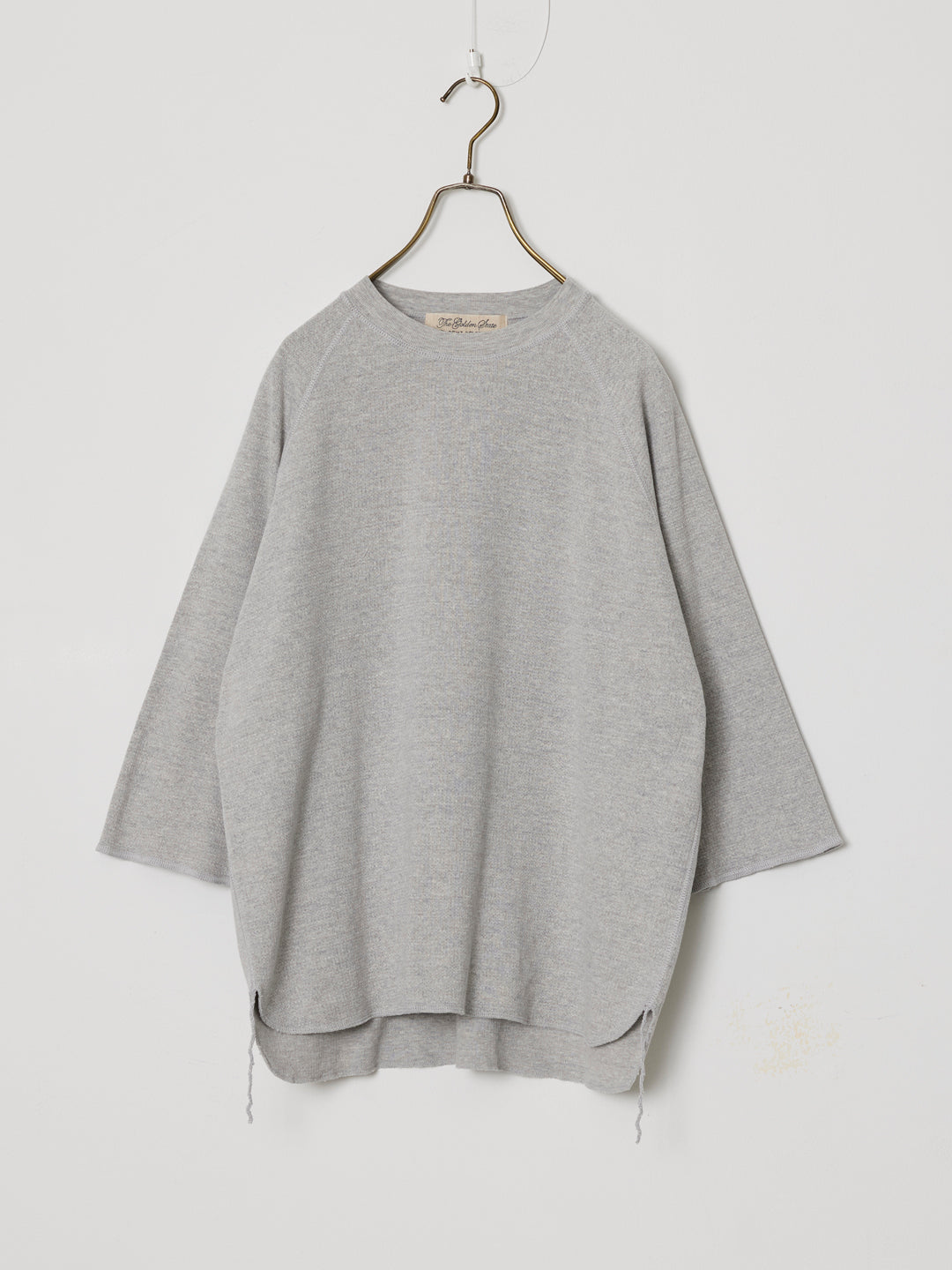 Double-tuck raglan 3/4-sleeve T-shirt