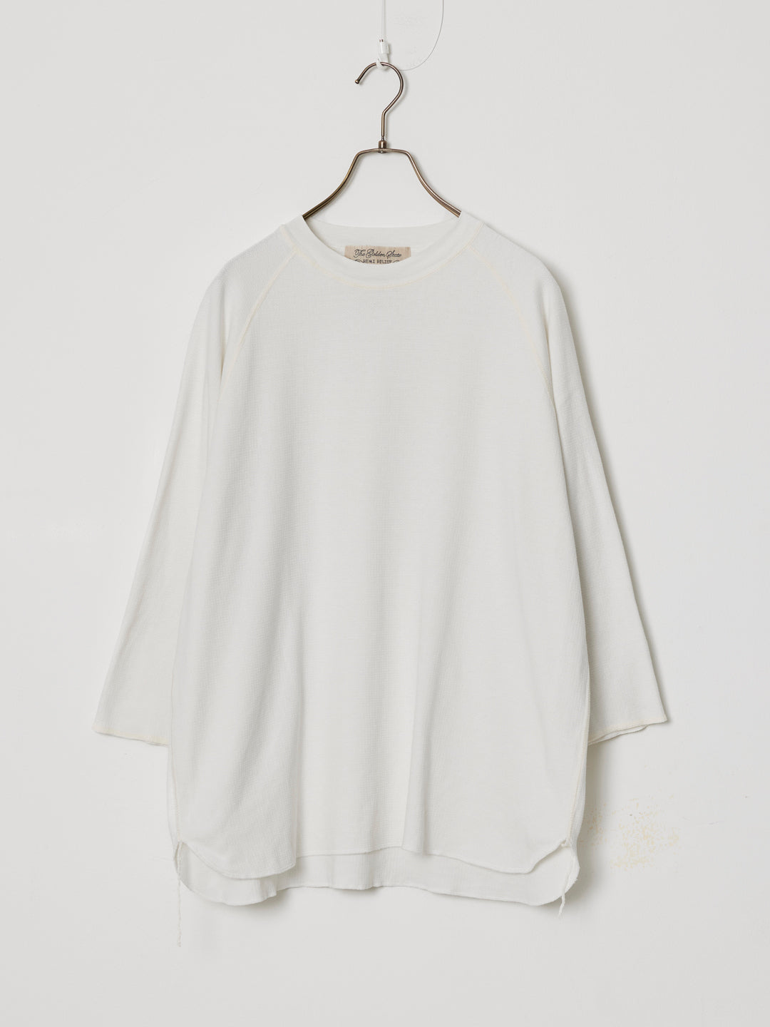 Double-tuck raglan 3/4-sleeve T-shirt