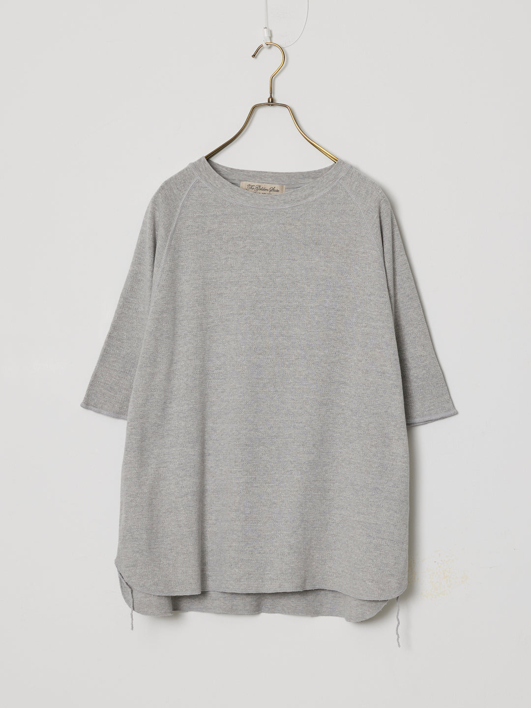 Double-tuck Raglan T-shirt