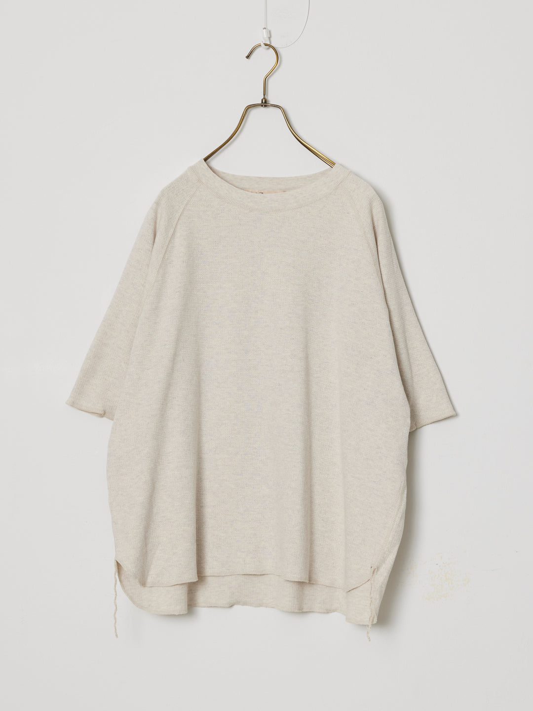Double-tuck Raglan T-shirt