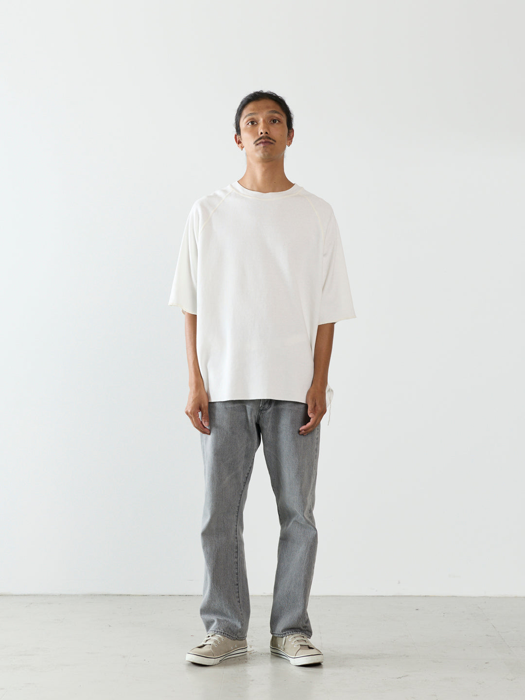 Double-tuck Raglan T-shirt