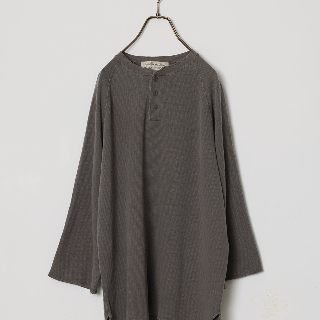 W-tuck Raglan Henley Neck 3/4 Sleeve T-shirt