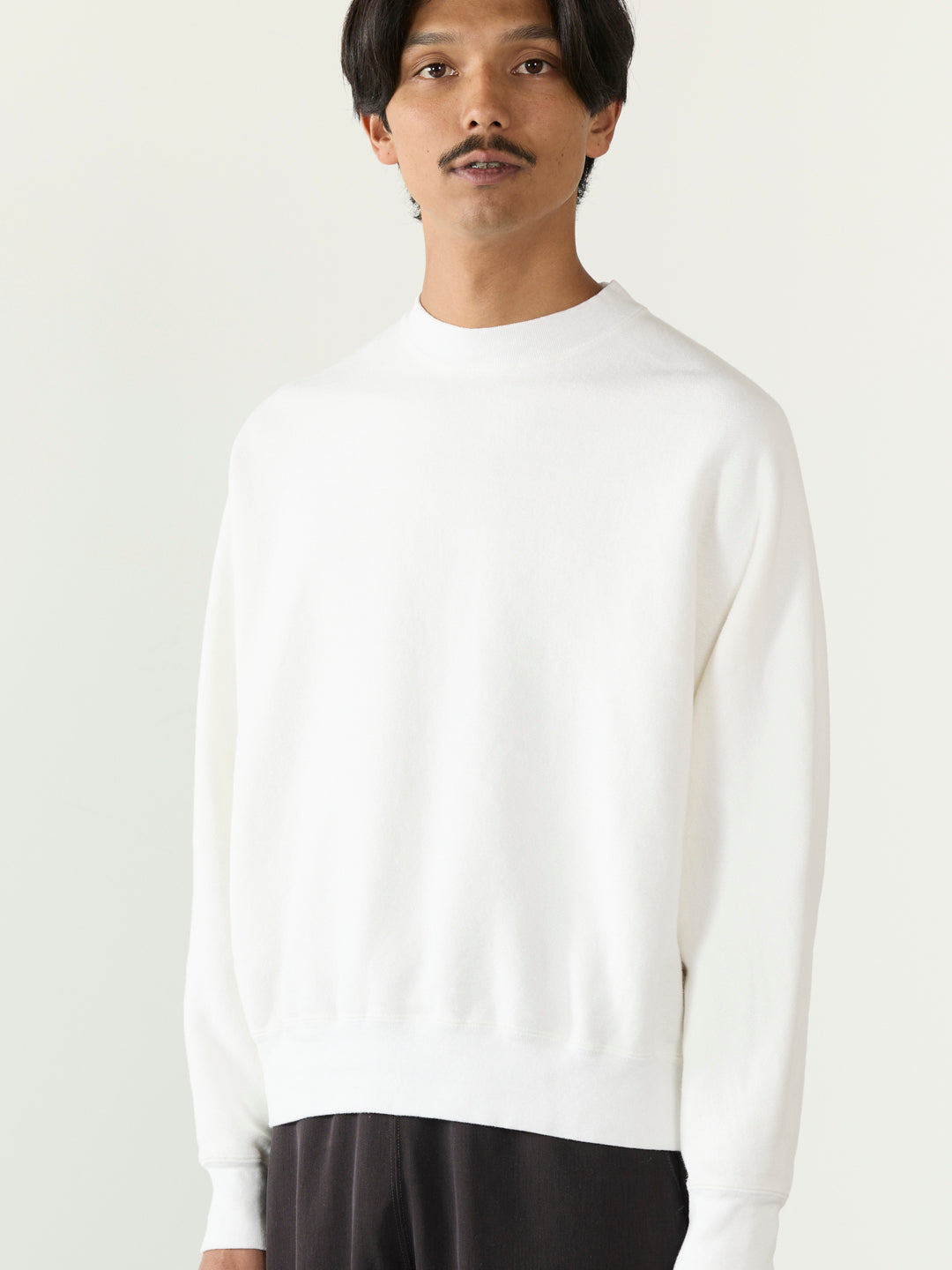 Non-stress brushed fleece crew 26AW