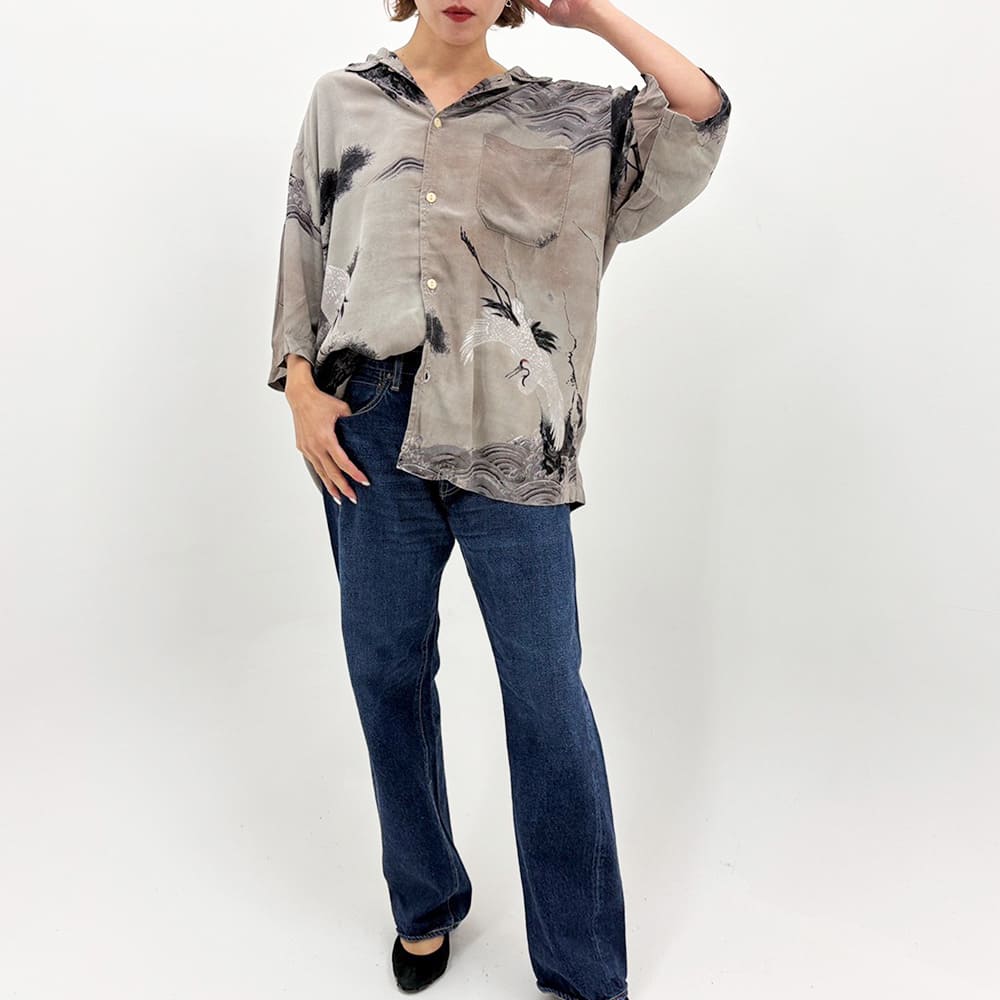 鶴柄アロハシャツ