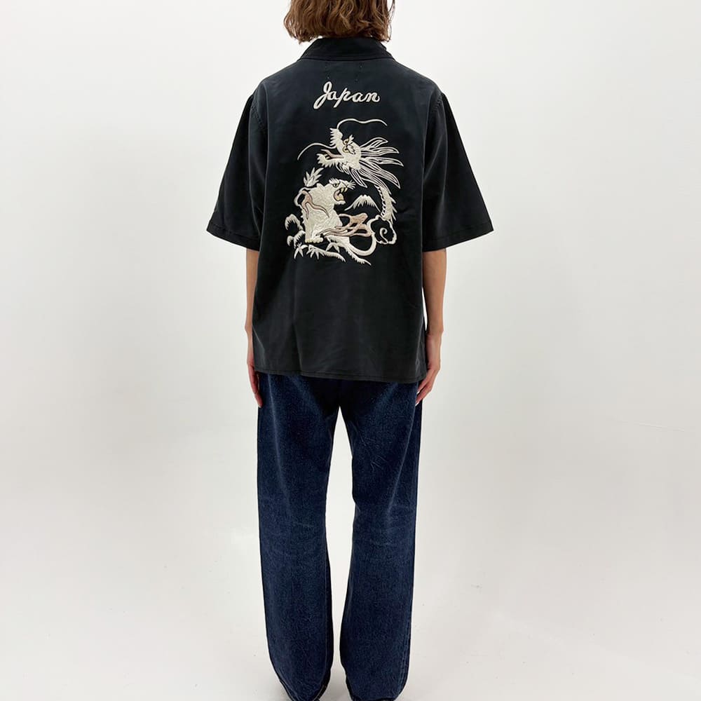 レーヨンフィブリルツイルS/Sシャツ(刺繍：⿓‧虎)