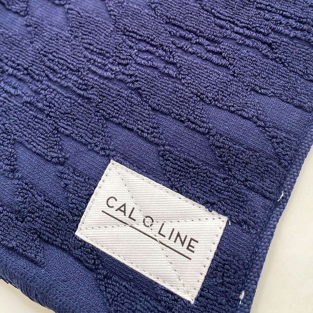 SOLID COLOR HAND TOWEL